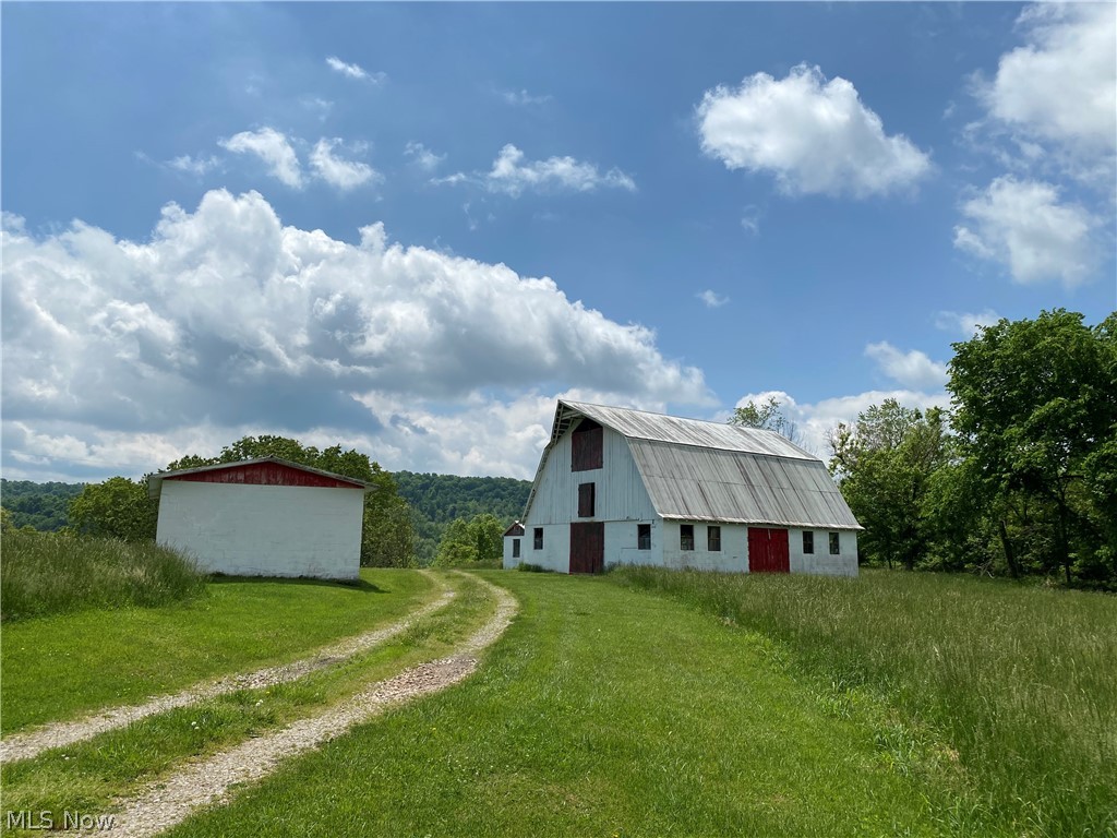 4168 Cisco Road Cairo, WV 26337 - Photo 5 of 16 Gallery Image 5