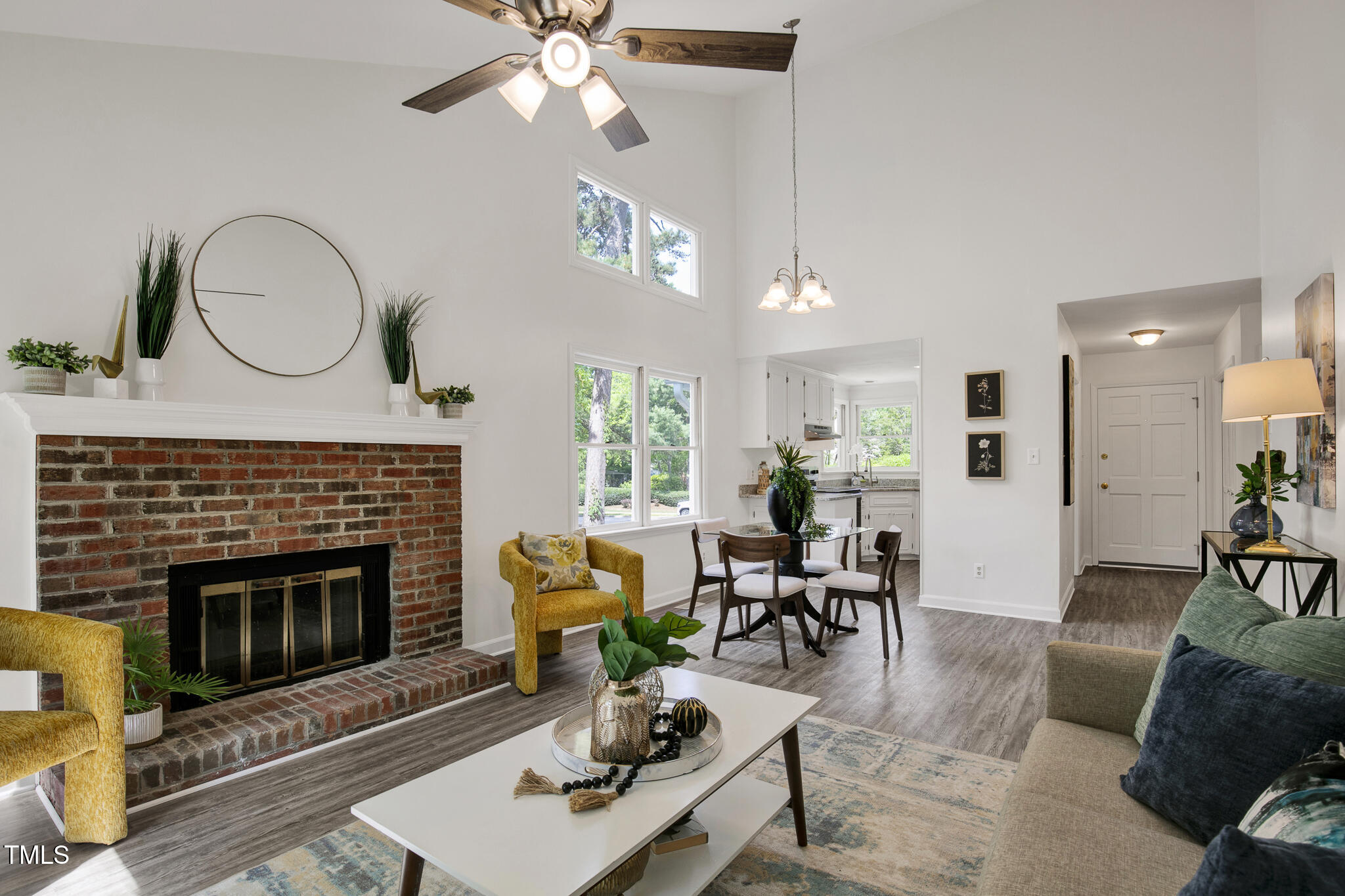 2611 Sawmill Road Raleigh, NC 27613 - Photo 6 of 31 2611SawmillRd-17