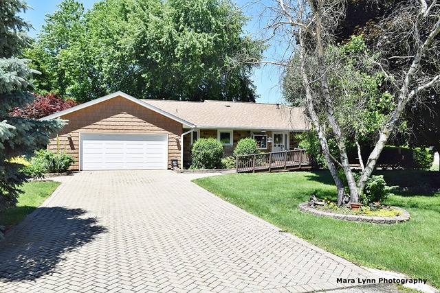 7N226 Longridge Road St. Charles, IL 60175 - Photo 1 of 24