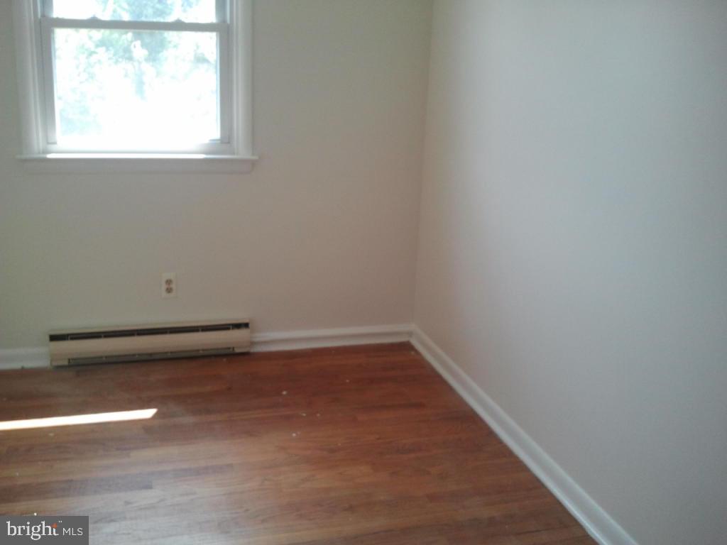 1813 Hemlock Road Lancaster, PA 17603 - Photo 7 of 10 Gallery Image 7