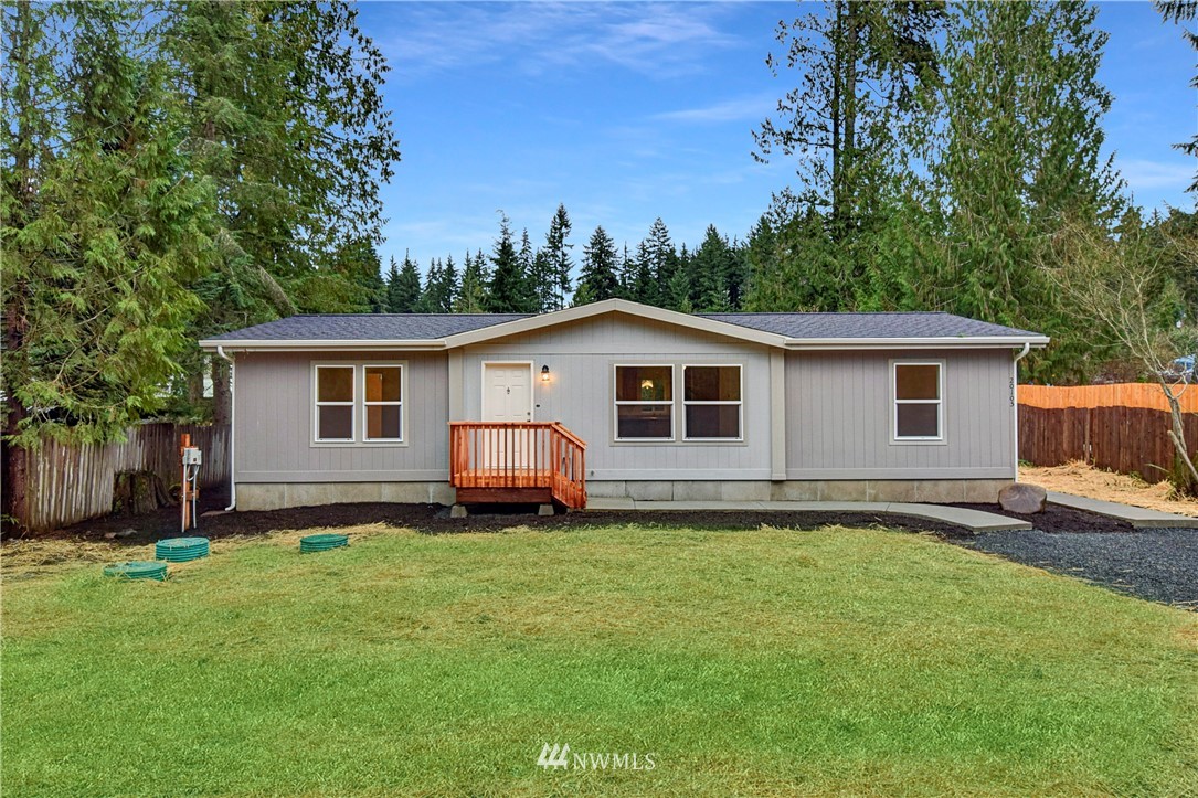 20105 Crystal Springs Road Granite Falls, WA 98252 - Photo 1 of 24 Gallery Image 1