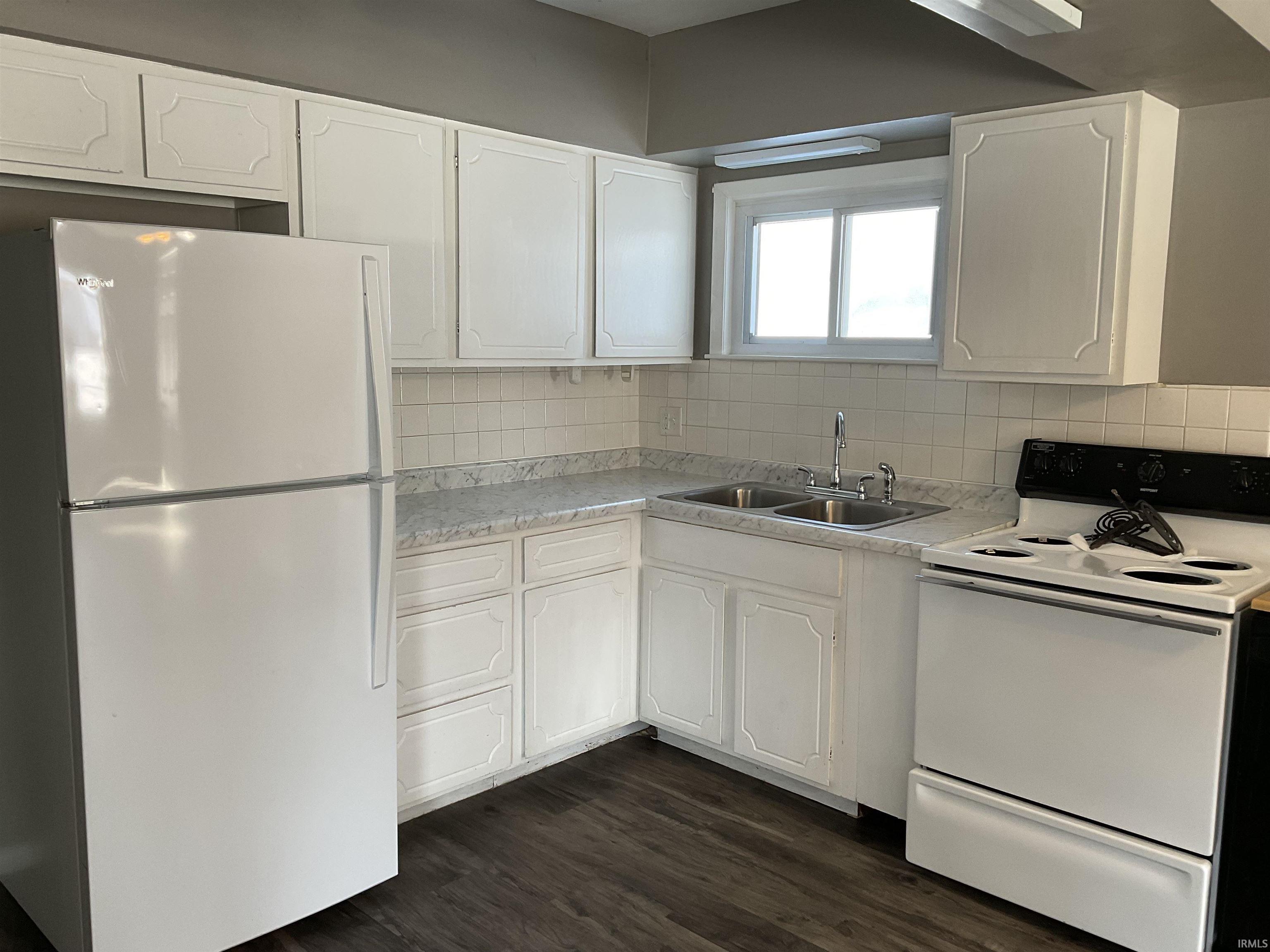 225 Marcelle Drive Fort Wayne, IN 46845 - Photo 4 of 11