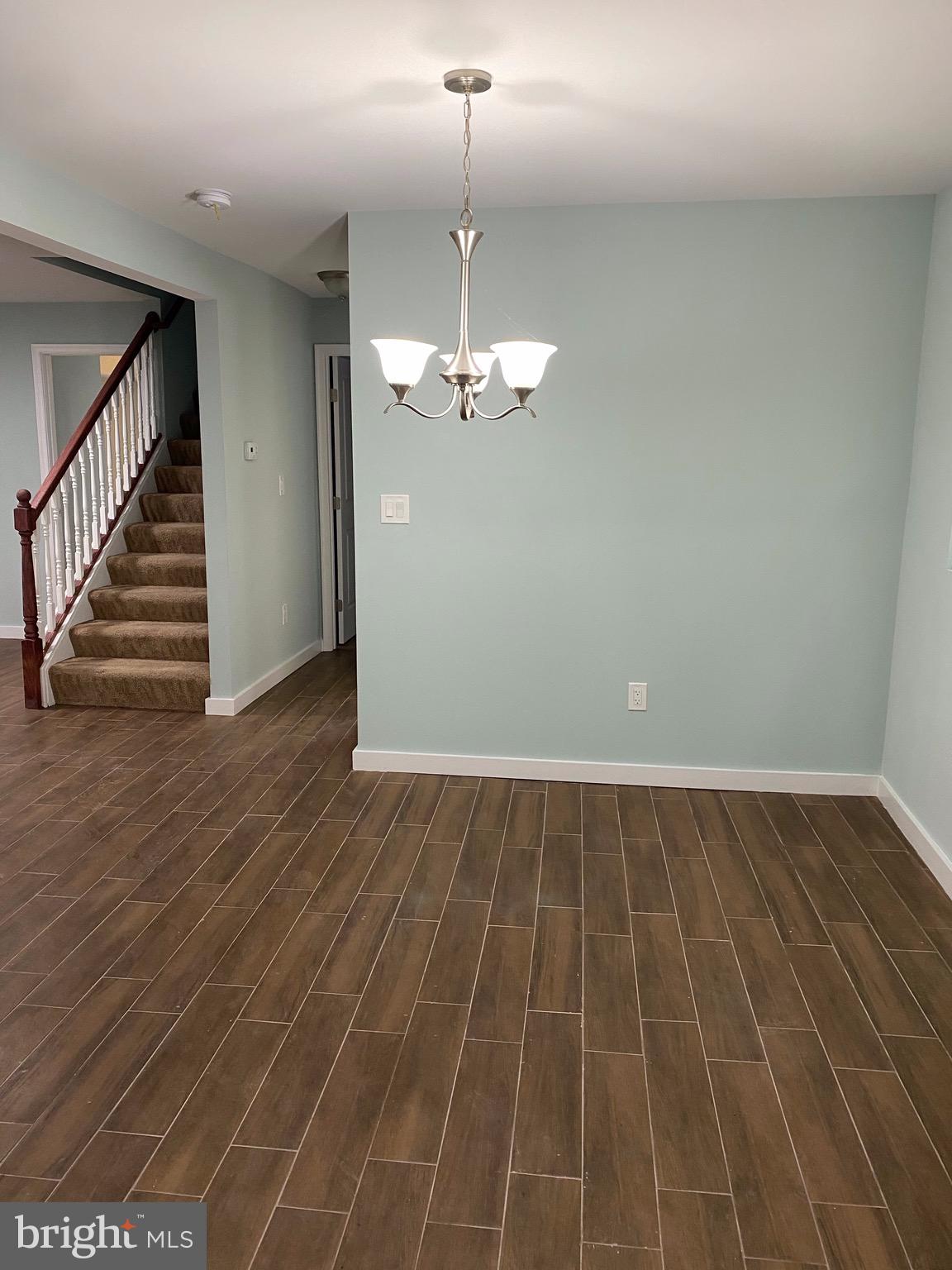 15702 Livingston Road Accokeek, MD 20607 - Photo 5 of 25 Open dining room view