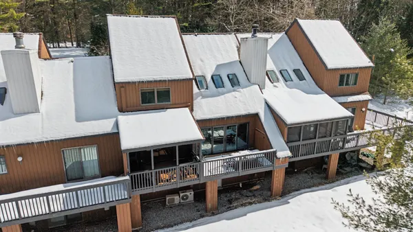 $825,000 | 38 Tranquillity Road, Unit 84, Stowe, VT 05672