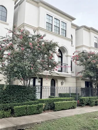 $3,850 | 606 Knox Street, Houston, TX 77007