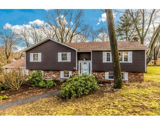 7 Sherwood Road Reading, MA 01867 - Photo 3 of 28