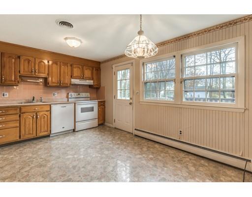 7 Sherwood Road Reading, MA 01867 - Photo 9 of 28