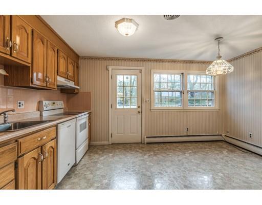 7 Sherwood Road Reading, MA 01867 - Photo 10 of 28