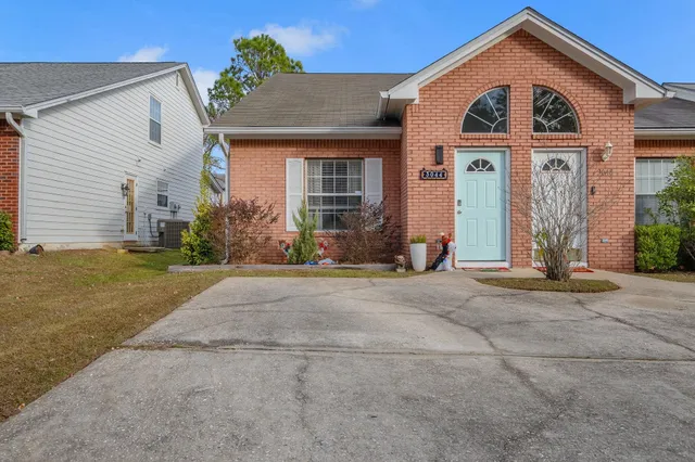 $240,000 | 3044 Royal Palm Way, Tallahassee, FL 32309