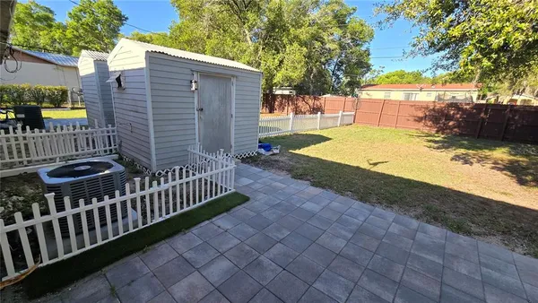 $1,250 | 5347 Satsuma Drive, Zephyrhills, FL 33542