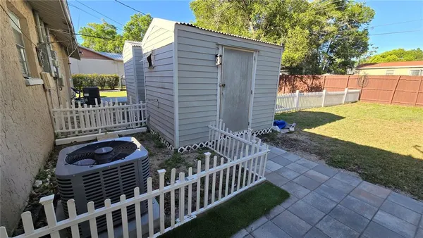 $1,250 | 5347 Satsuma Drive, Zephyrhills, FL 33542