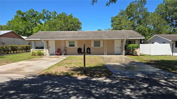 $1,250 | 5347 Satsuma Drive, Zephyrhills, FL 33542