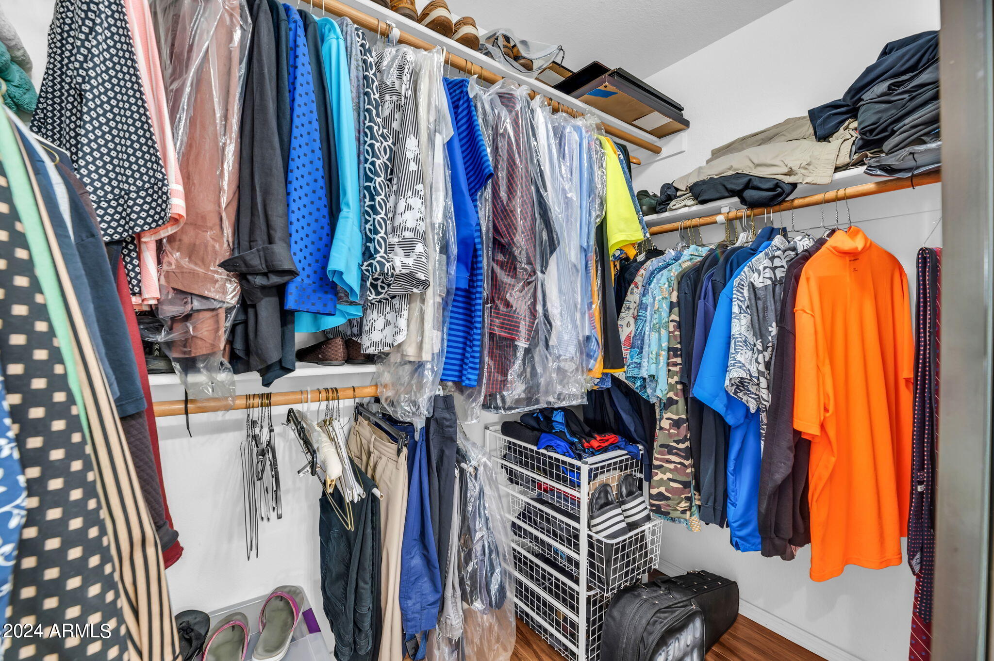 3305 East Clark Road Phoenix, AZ 85050 - Photo 14 of 28 primary walk in closet