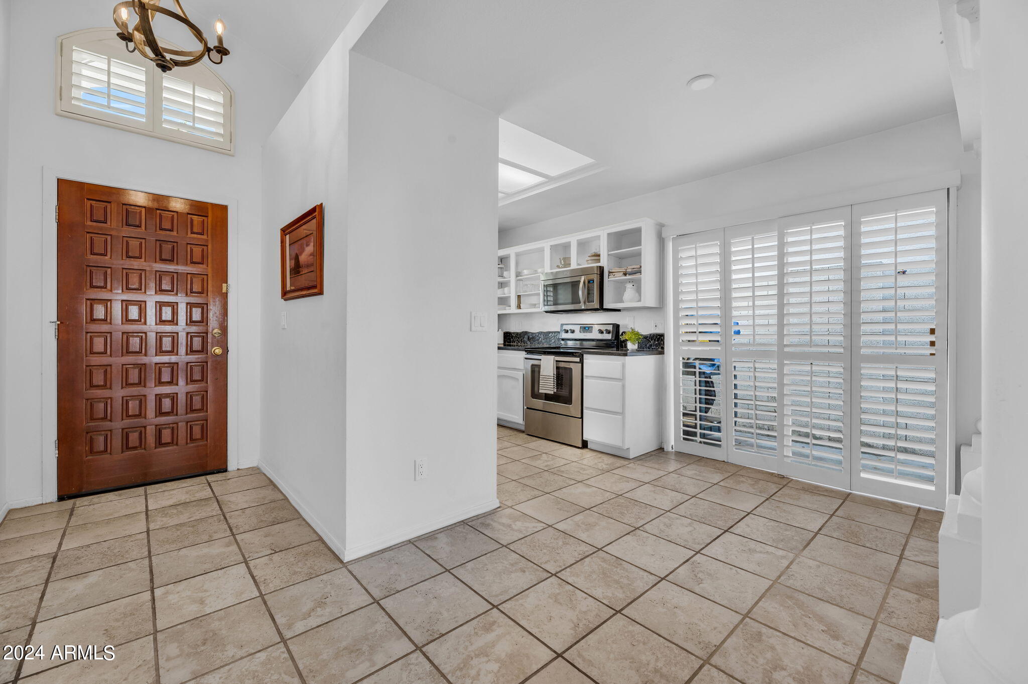 3305 East Clark Road Phoenix, AZ 85050 - Photo 17 of 28 open concept entry
