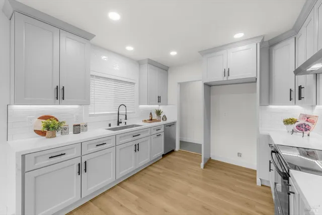 $799,000 | 435 Alhambra Street, Crockett, CA 94525