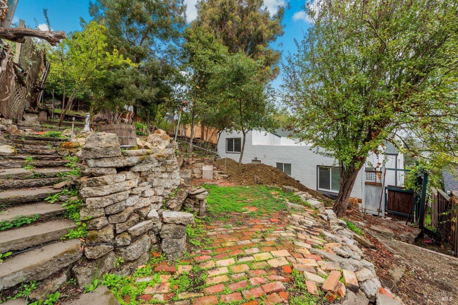 435 Alhambra Street Crockett, CA 94525 - Photo 30 of 38