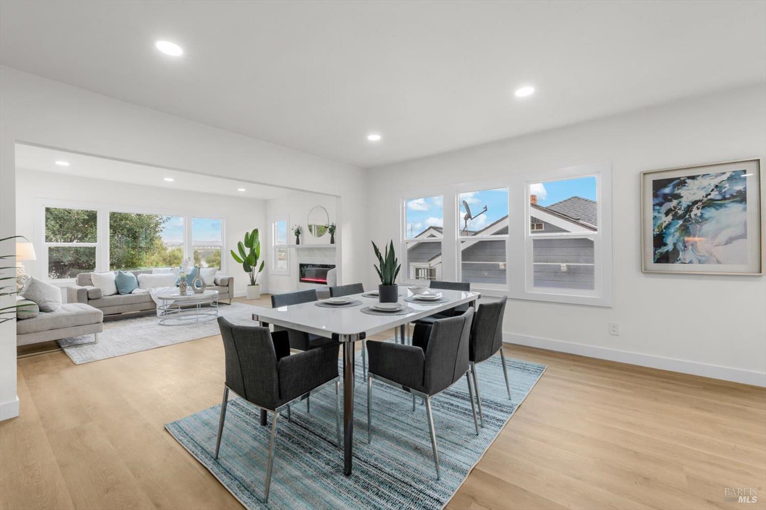 435 Alhambra Street Crockett, CA 94525 - Photo 7 of 38