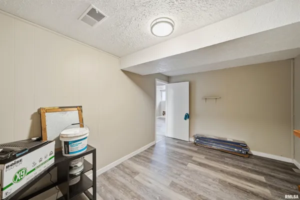 $249,900 | 1315 Prince Street, Pekin, IL 61554