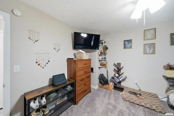 $249,900 | 1315 Prince Street, Pekin, IL 61554