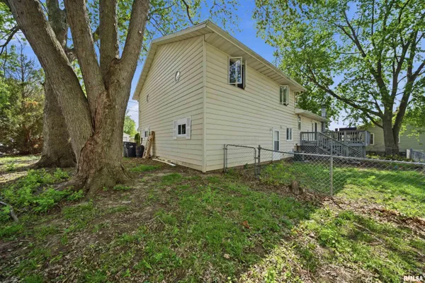 $249,900 | 1315 Prince Street, Pekin, IL 61554