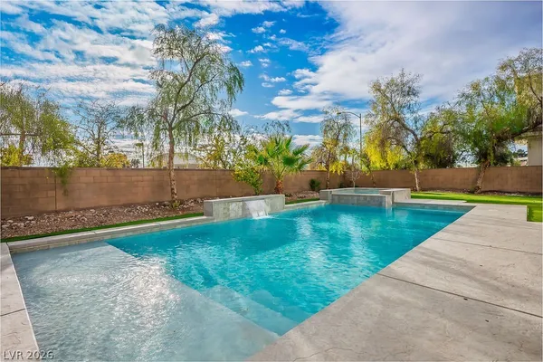 $8,500 | 7434 Yonie Court, Las Vegas, NV 89117