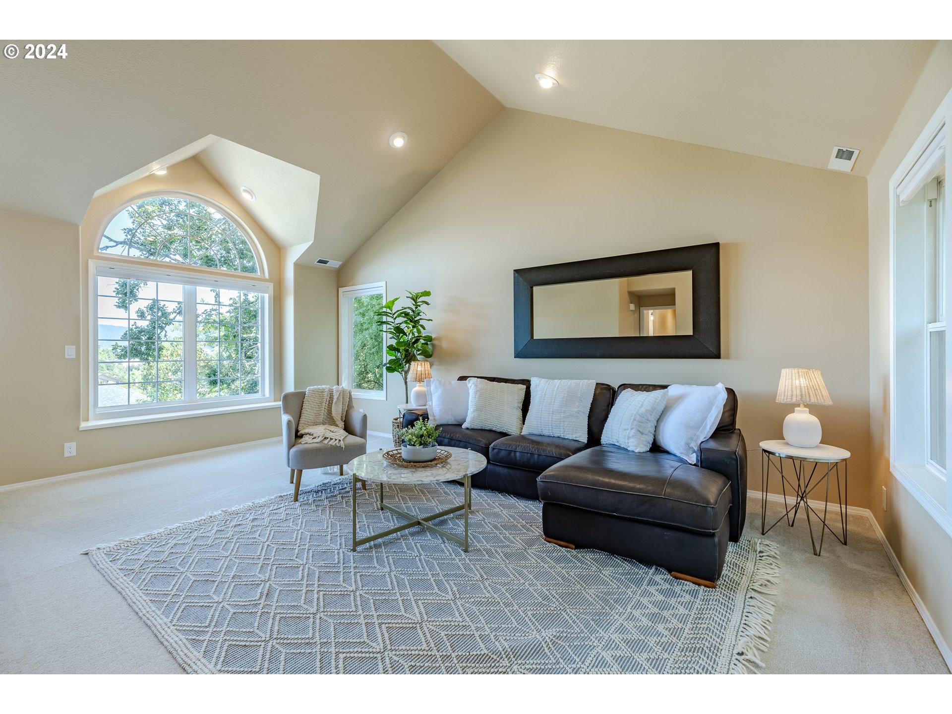 749 Woodcrest Drive Springfield, OR 97477 - Photo 36 of 48 Gallery Image 36