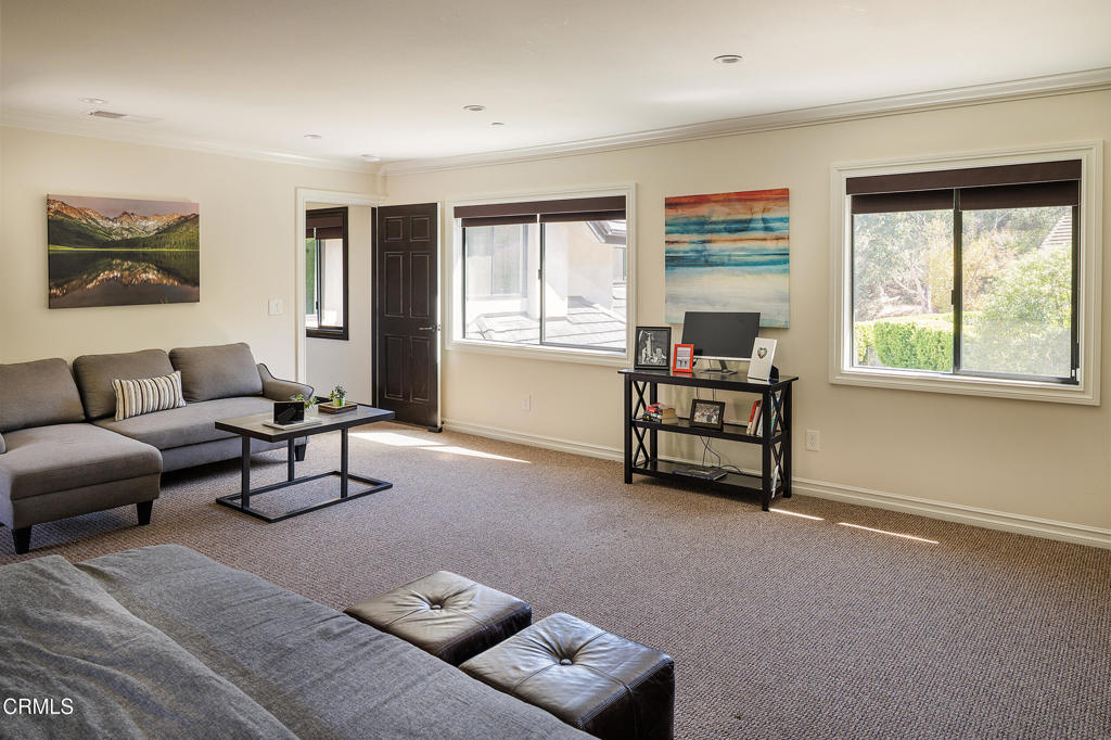 1475 Rutherford Drive Pasadena, CA 91103 - Photo 35 of 53 073e-Bedroom 5-2