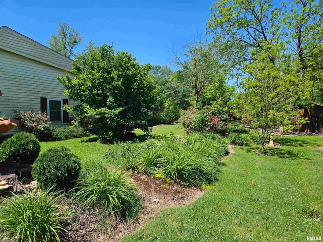 $215,900 | 550 South Vienna Road, Olmsted, IL 62970