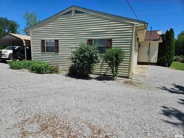 $215,900 | 550 South Vienna Road, Olmsted, IL 62970