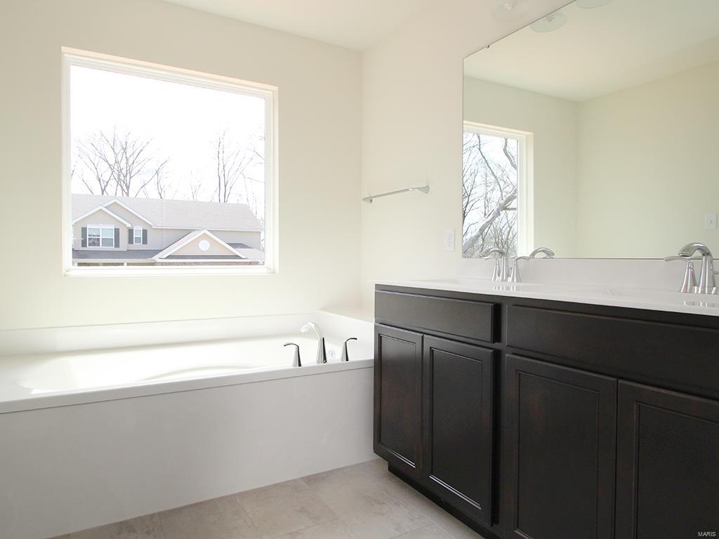 142 Keystone Ridge Drive O'Fallon, MO 63366 - Photo 7 of 8 Gallery Image 7