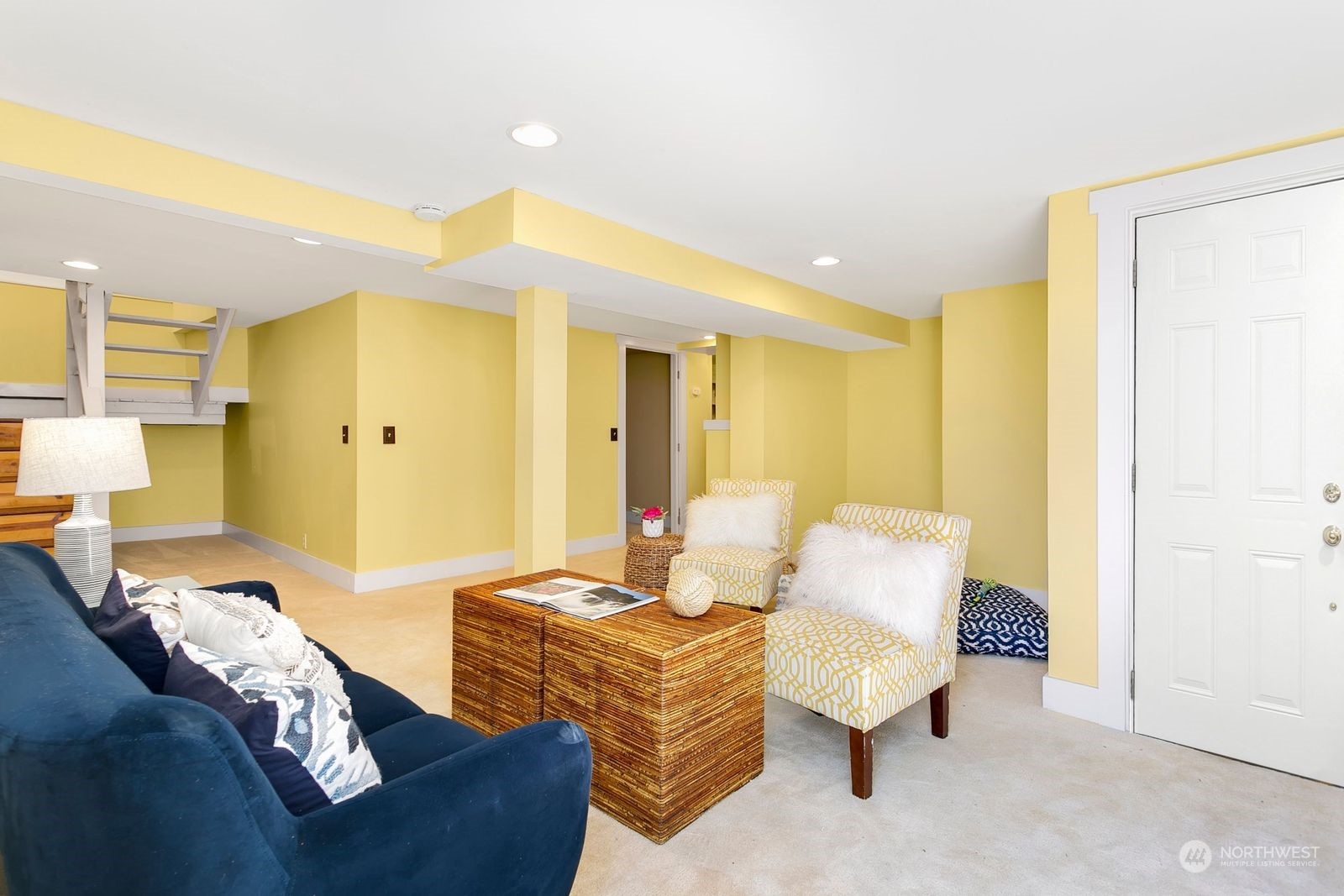 3102 8th Street Everett, WA 98201 - Photo 14 of 22 a living room with furniture and a lamp