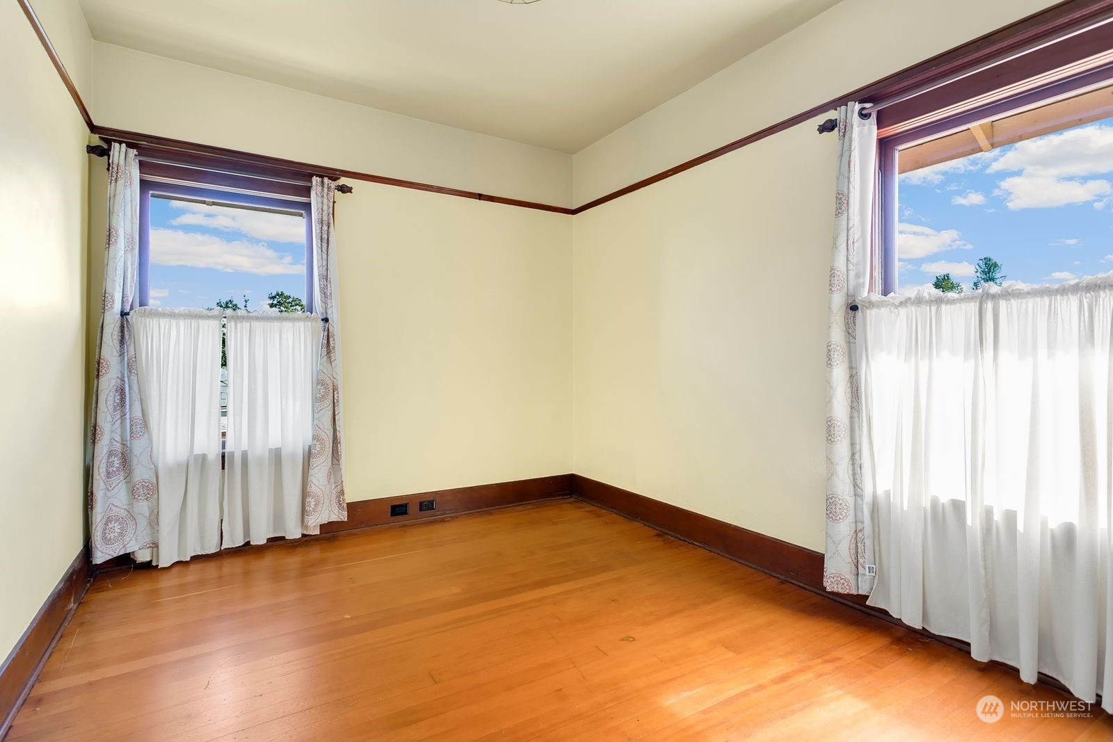 3102 8th Street Everett, WA 98201 - Photo 16 of 22