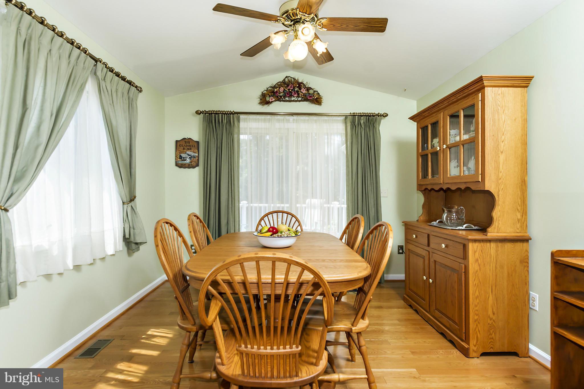 1543 Long Point Road Pasadena, MD 21122 - Photo 8 of 30 DINING ROOM