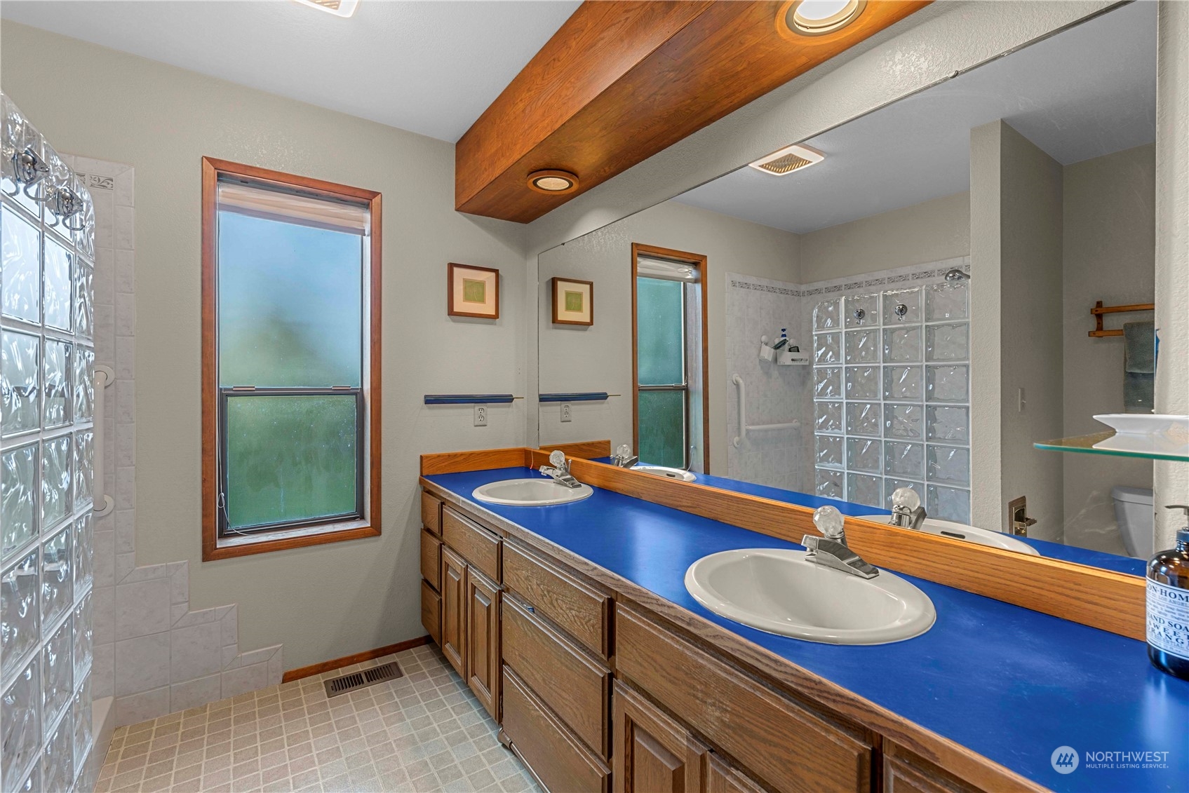 1513 First Street Wenatchee, WA 98801 - Photo 30 of 39 Gallery Image 30