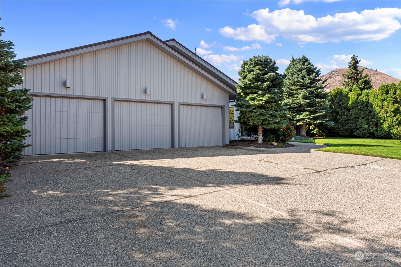 1513 First Street Wenatchee, WA 98801 - Photo 4 of 39 Gallery Image 4