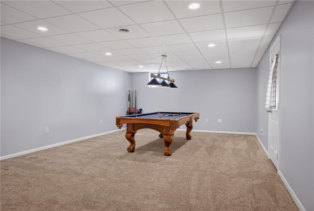 229 West Country Barn Road Houston, PA 15342 - Photo 46 of 50