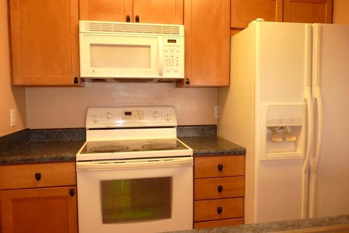 5944 South Rue Road West Palm Beach, FL 33415 - Photo 7 of 19 KITCHEN RANGE