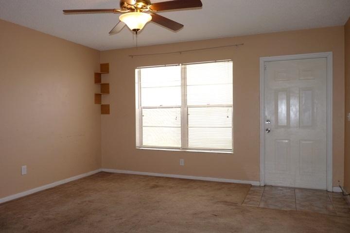 5944 South Rue Road West Palm Beach, FL 33415 - Photo 9 of 19 FAMILY ROOM
