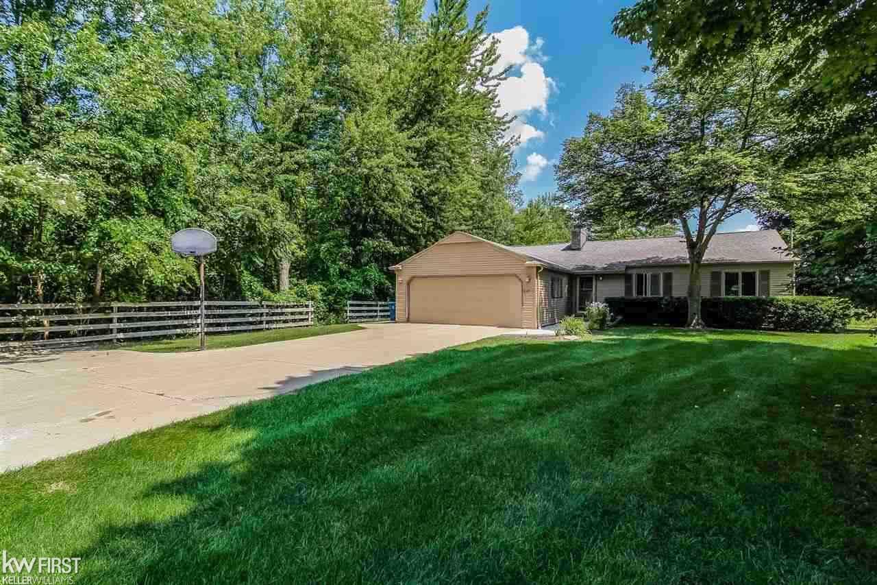 2495 Malibu Court Fenton, MI 48430 - Photo 17 of 19