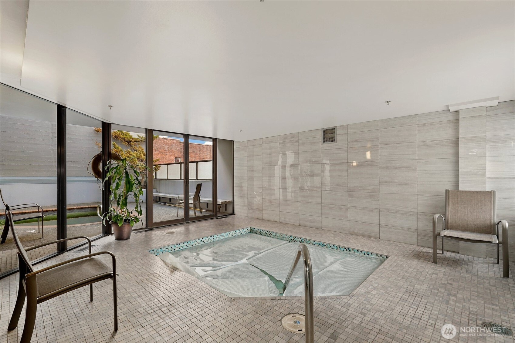 2621 2nd Avenue, Unit 1002 Seattle, WA 98121 - Photo 25 of 38