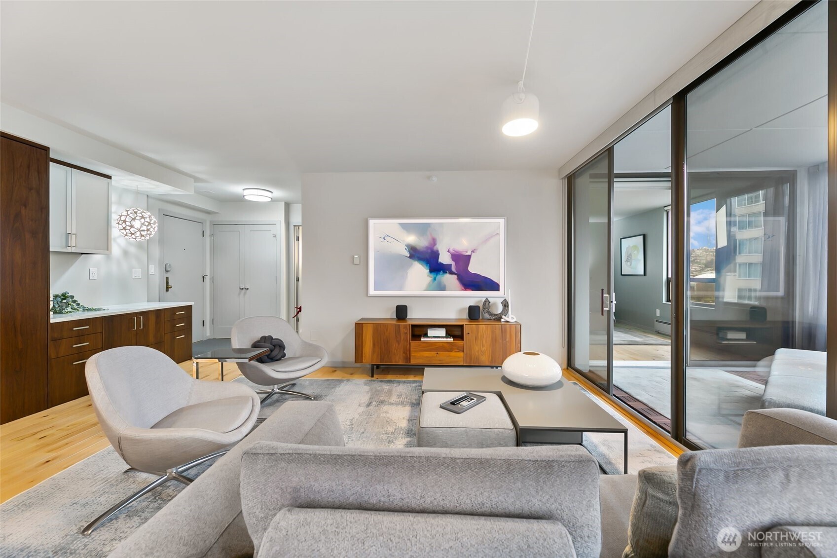 2621 2nd Avenue, Unit 1002 Seattle, WA 98121 - Photo 10 of 38