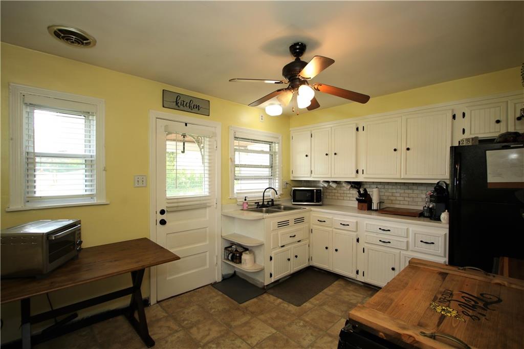 505 Forward Street Elizabeth, PA 15037 - Photo 15 of 25 Gallery Image 15