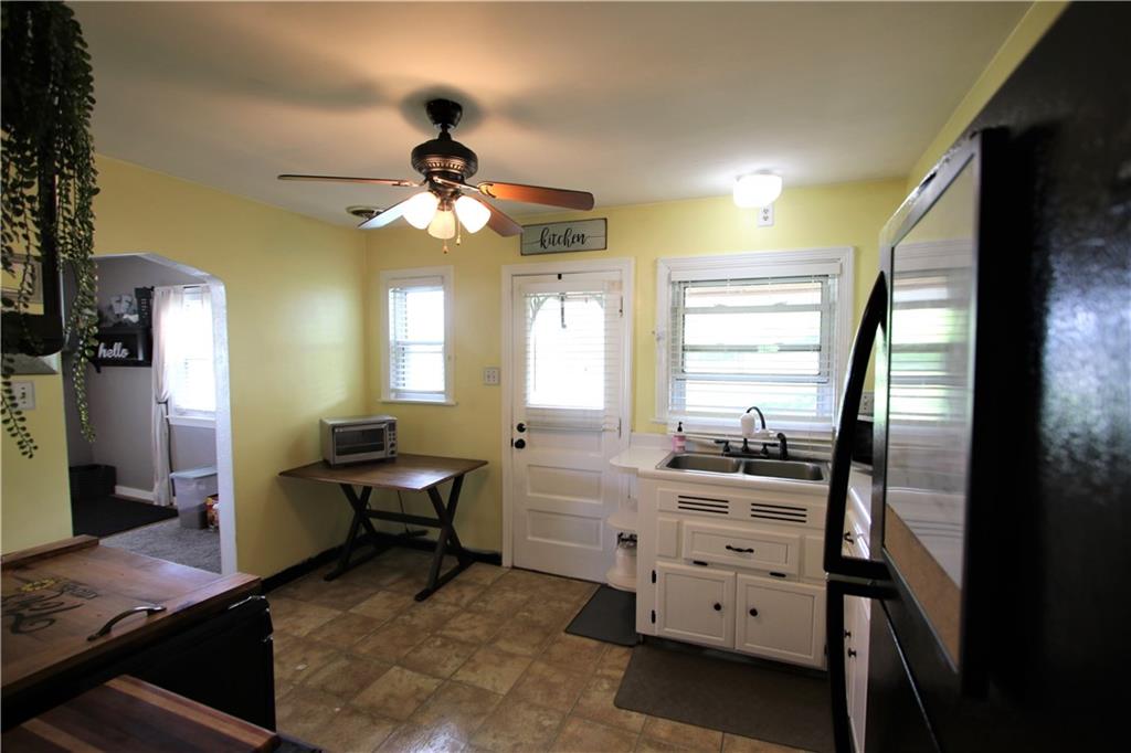505 Forward Street Elizabeth, PA 15037 - Photo 24 of 25 Gallery Image 24