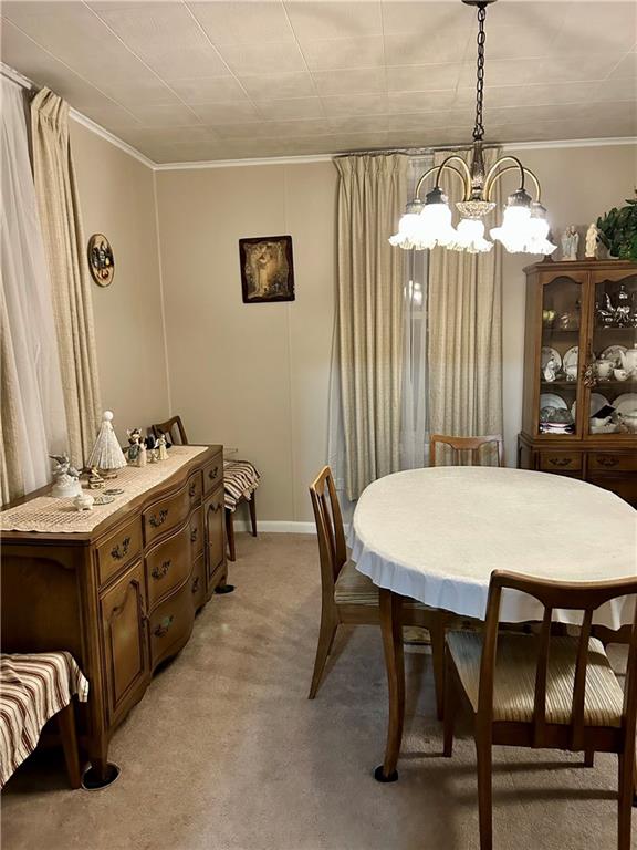 514 South Washington Street Butler, PA 16001 - Photo 10 of 27 a dining room with furniture and window