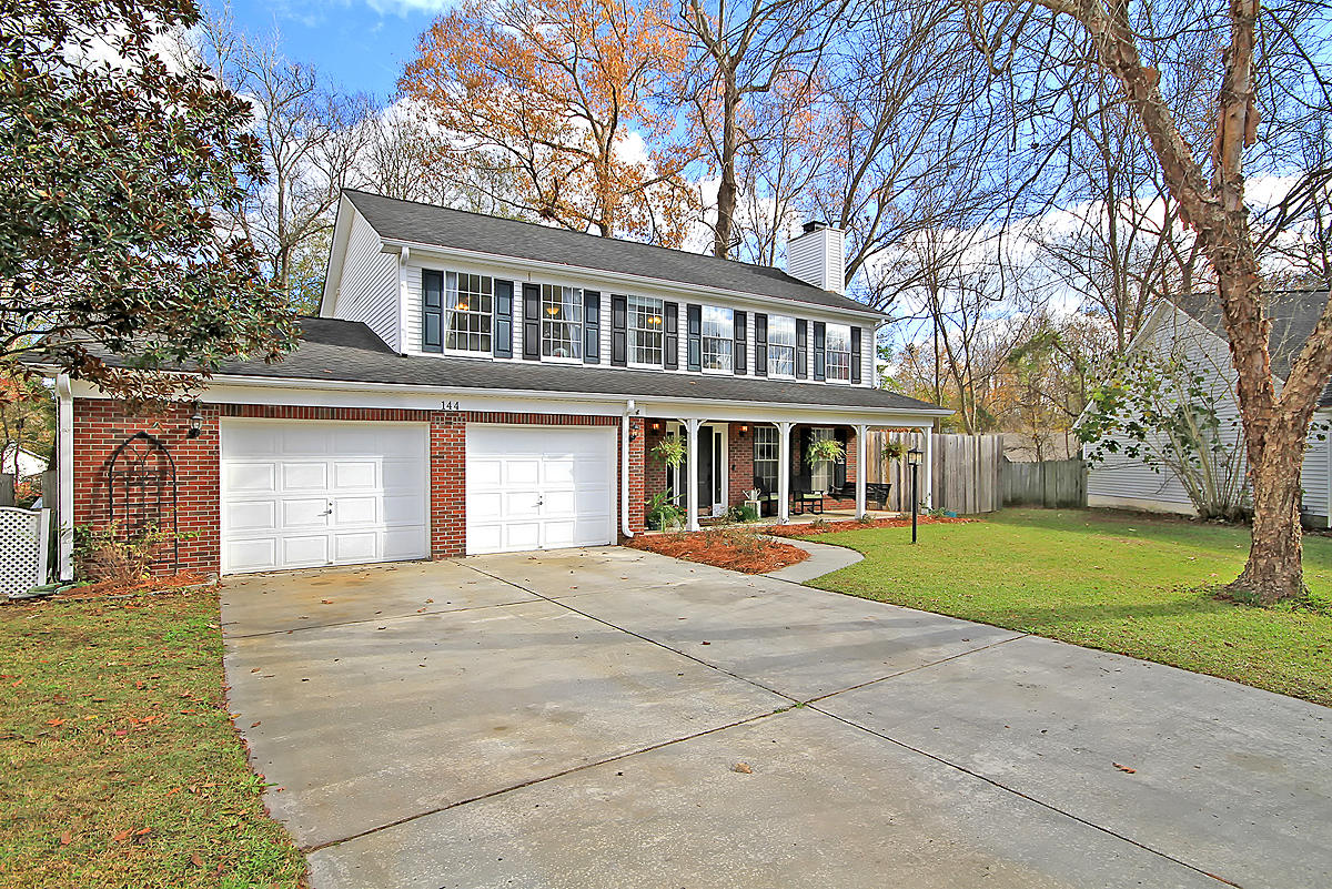 144 Whaler Road Summerville, SC 29485 - Photo 3 of 36 CREM_144-Whaler_003