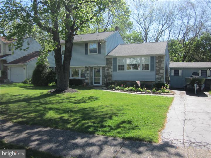 34 Flamingo Road Hatboro, PA 19040 - Photo 2 of 19 Exterior Front