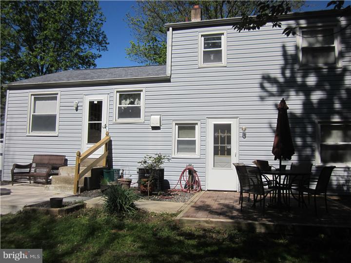 34 Flamingo Road Hatboro, PA 19040 - Photo 18 of 19 Exterior Back