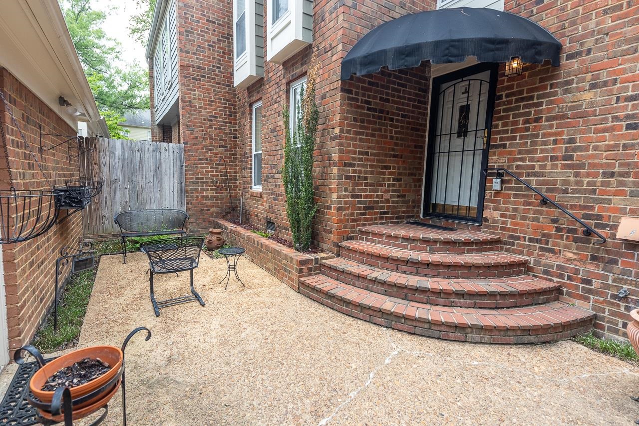 6930 Midhurst Road, Unit 6930 Memphis, TN 38119 - Photo 3 of 40 Gallery Image 3