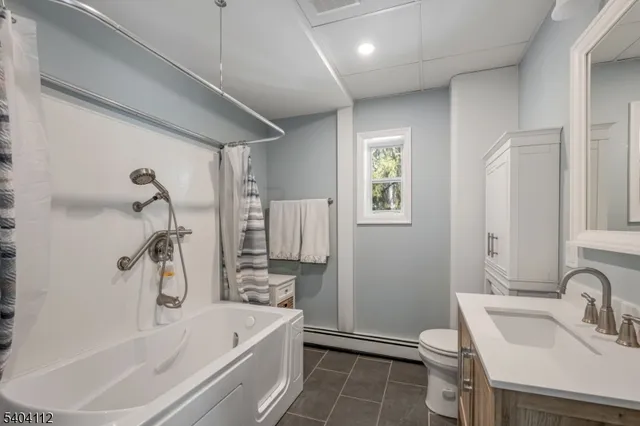 $2,500 | 4 Center Avenue, Morristown, NJ 07960