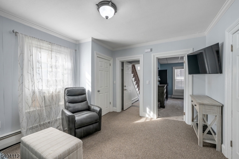 4 Center Avenue Morristown, NJ 07960 - Photo 4 of 16